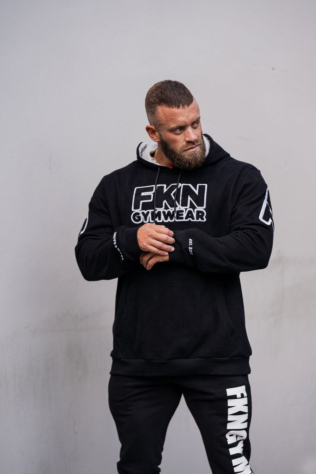 Train 4 Gains | Men's Heavyweight Premium Gym Hoodie | Black