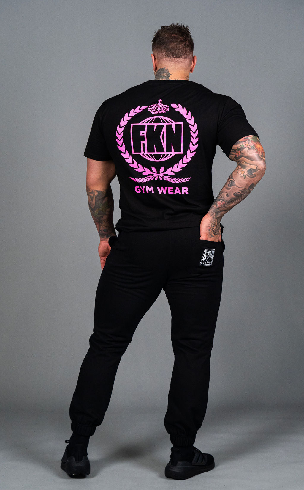 Strike | Men's Gym T-Shirt | Black / Pink