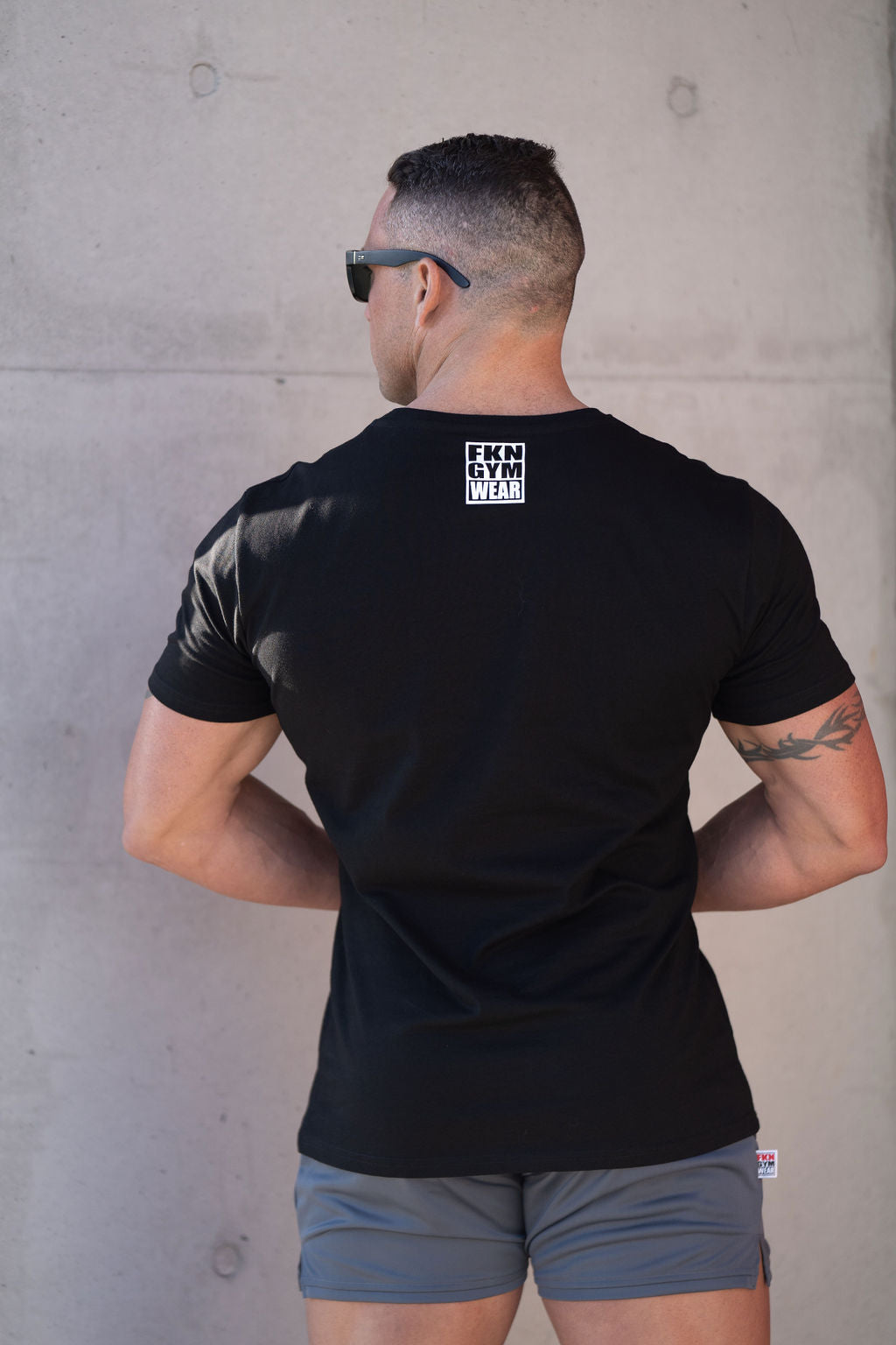 Varsity | Men's Gym T-Shirt | Black