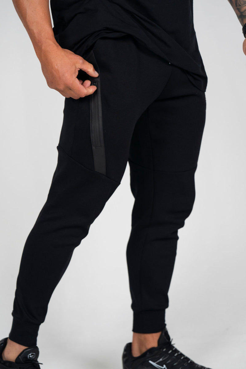 Titan | Tech Gym Joggers | Black